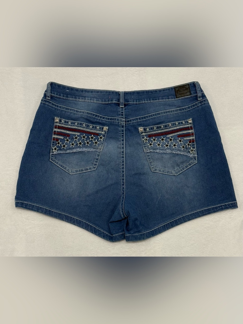 Love Indigo Women’s 16 Americana Patriotic Denim Shorts